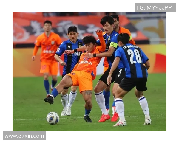 泰山队官方消息,四项活动在临沂进行,谢文能刘洋等球员参与